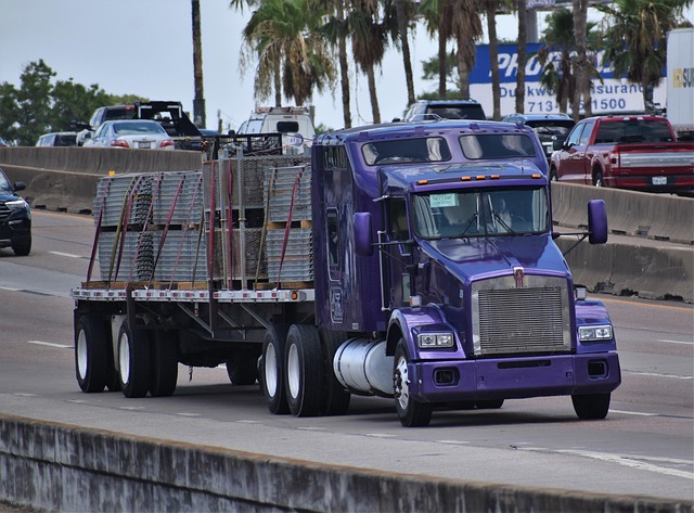 Peoria 18 Wheeler Accident