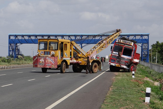 Navigating Peoria 18-Wheeler Accident Lawsuits: Choosing the Right Attorney