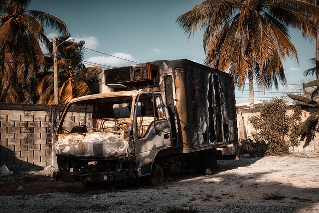Peoria Truck Accident Lawyer: Navigating Your Rights and Claims