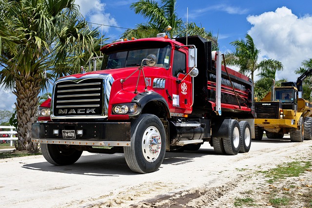 peoria-truck-accident-640x480-11061670.jpeg